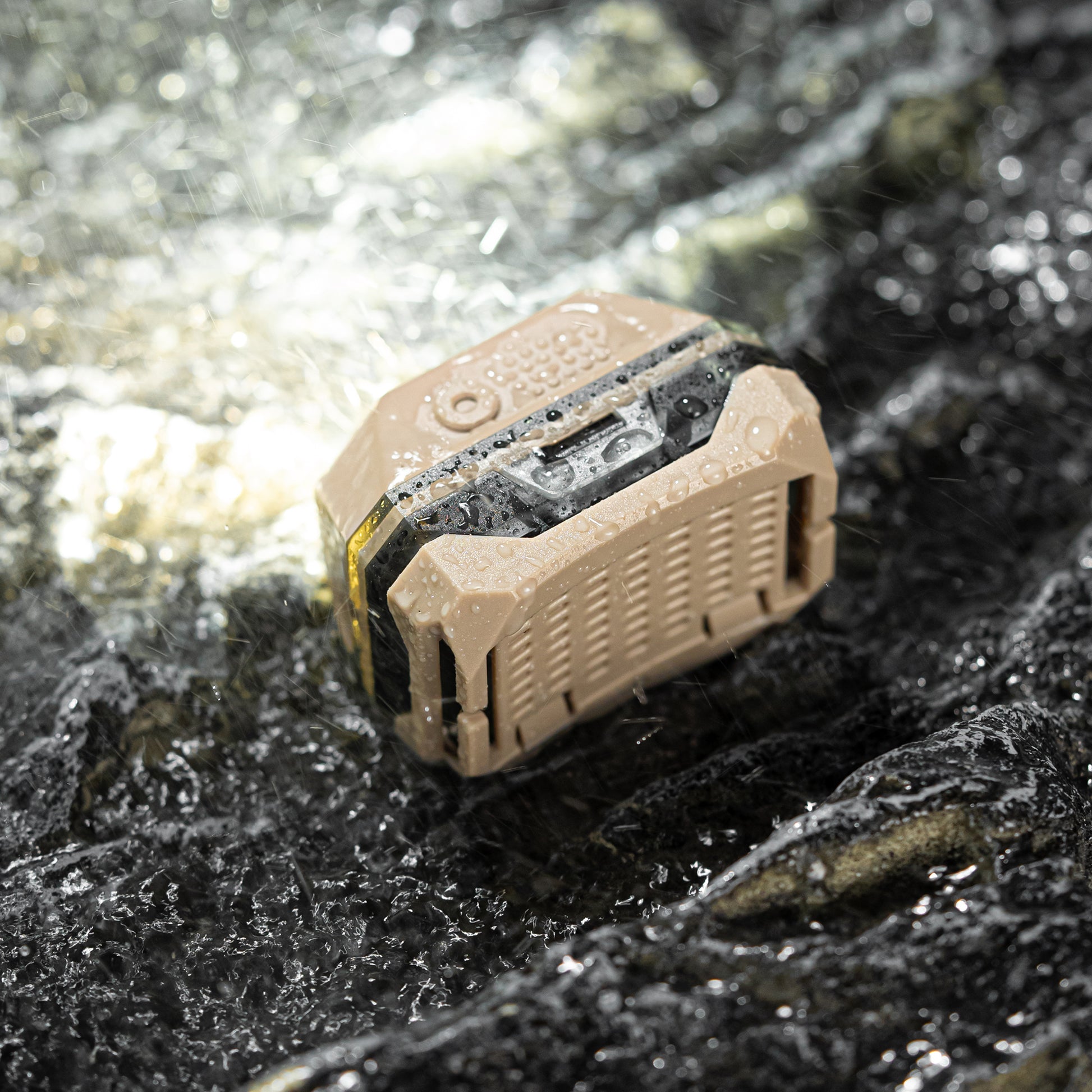 WUBEN H4 Multi - function Head Torch - With Dual Battery Options - Refraction Lighting