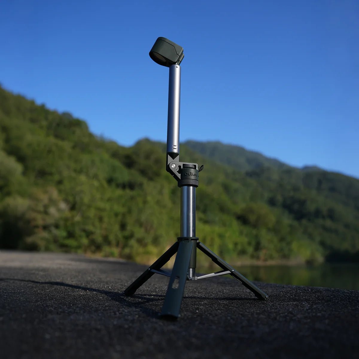 ouTask TD2 Telescopic Lantern - Complete Kit (Includes Protective Case & Wall Mount) - Refraction Lighting