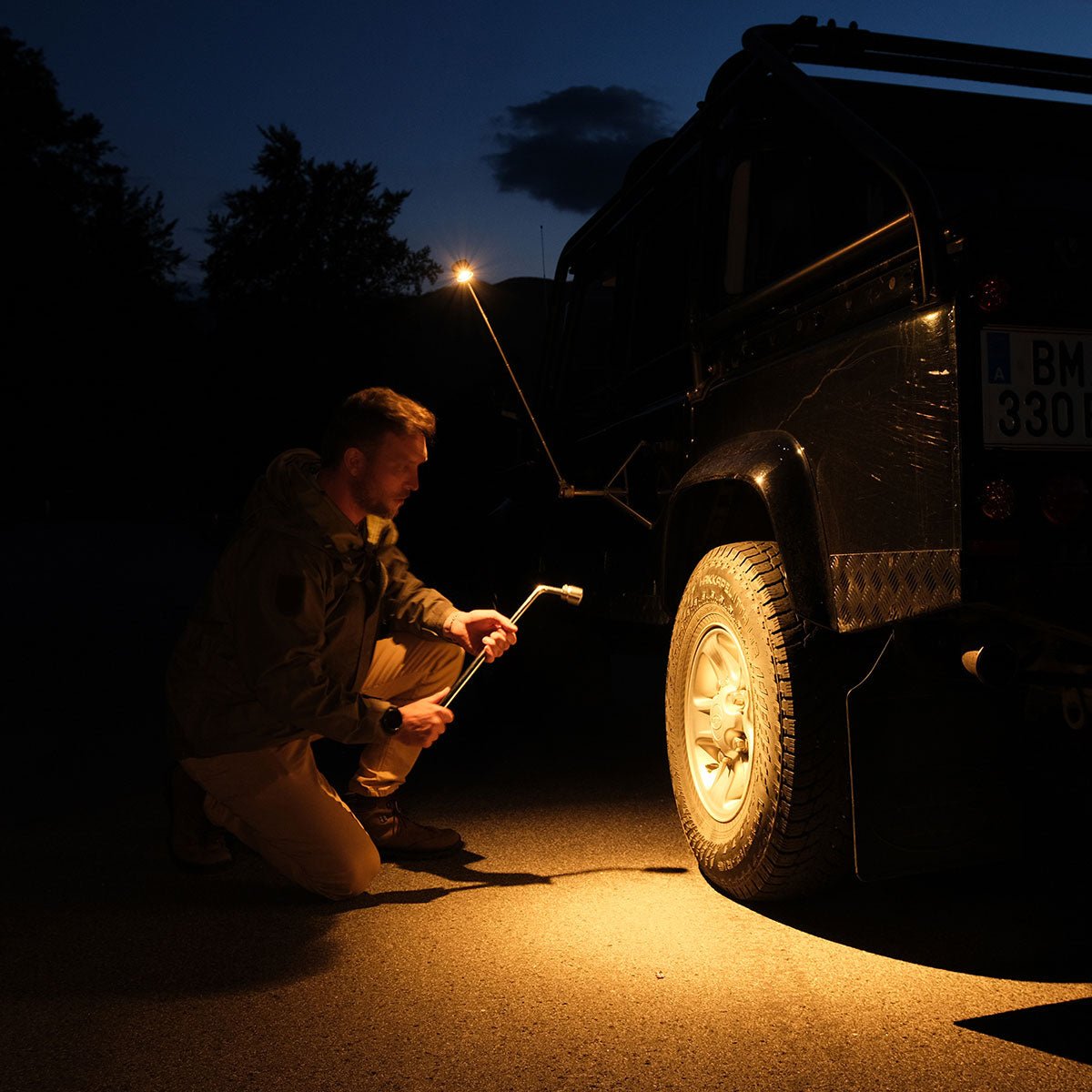 ouTask TD2 Telescopic Lantern - Refraction Lighting