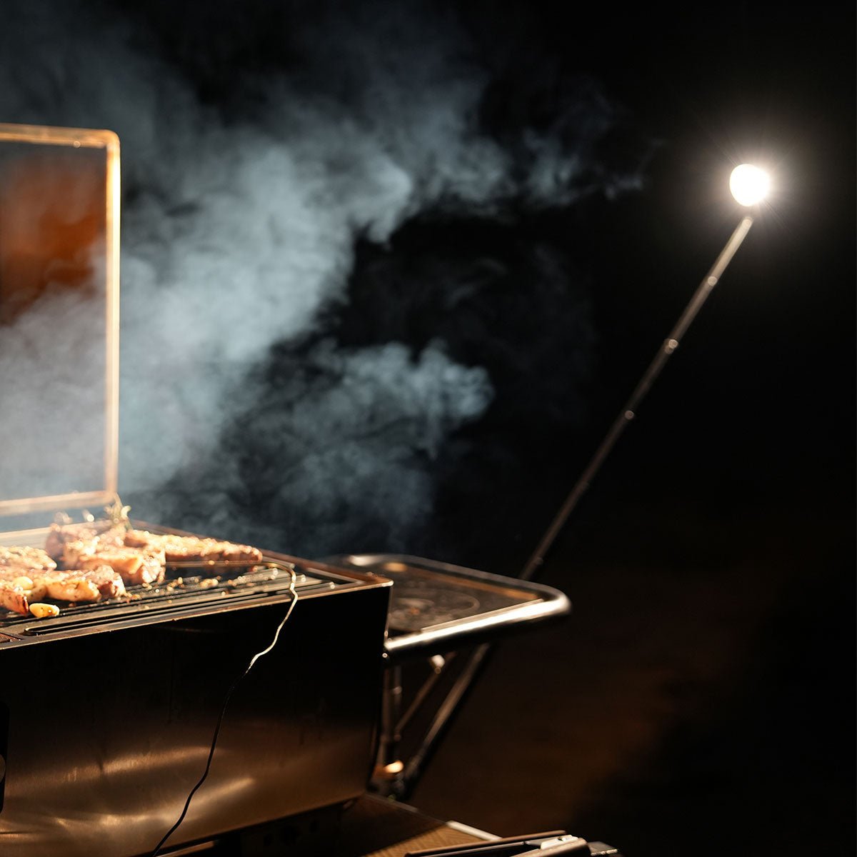 ouTask TD2 Telescopic Lantern - Refraction Lighting